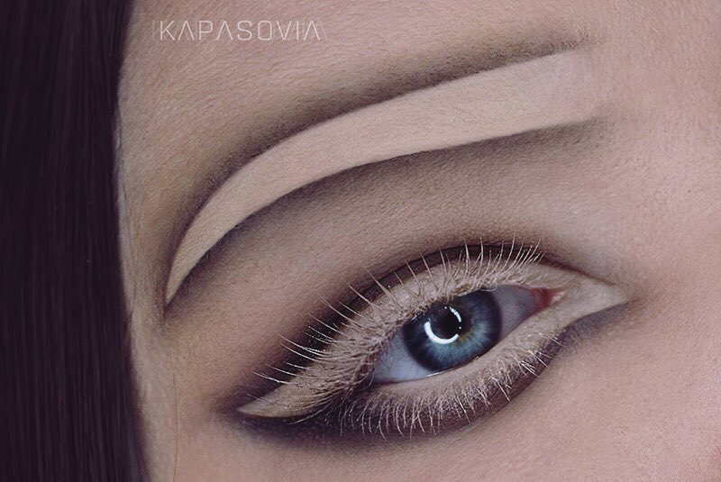 Negative space brows